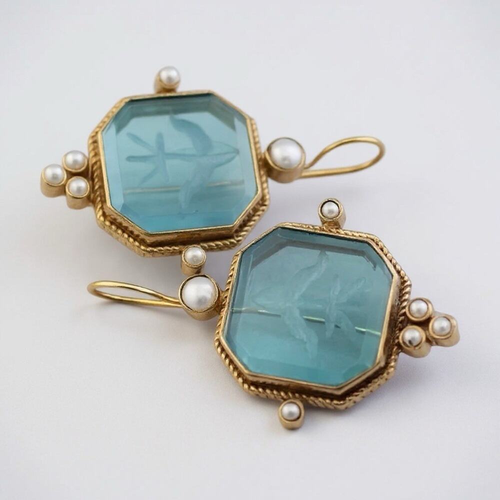 Museum Intaglio Earrings Blue Pearl Gold Cameo Flower Geometric Court Palace VTG